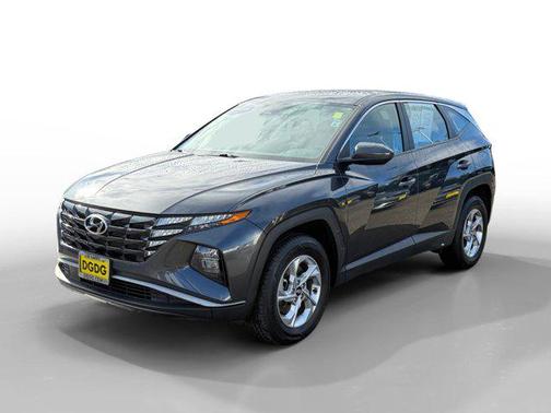 2022 Hyundai TUCSON SE