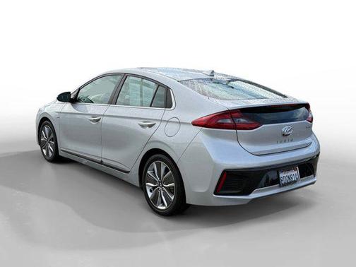 2018 Hyundai IONIQ Hybrid Limited