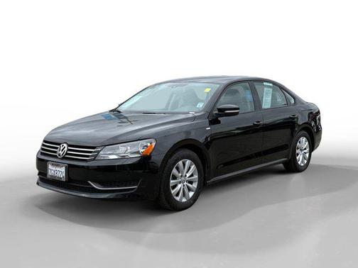 2014 Volkswagen Passat 2.5L Wolfsburg Edition