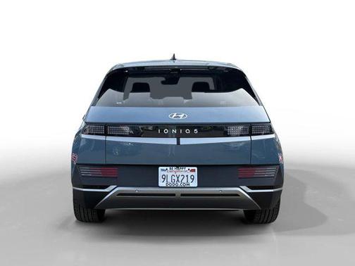 2024 Hyundai IONIQ 5 SE