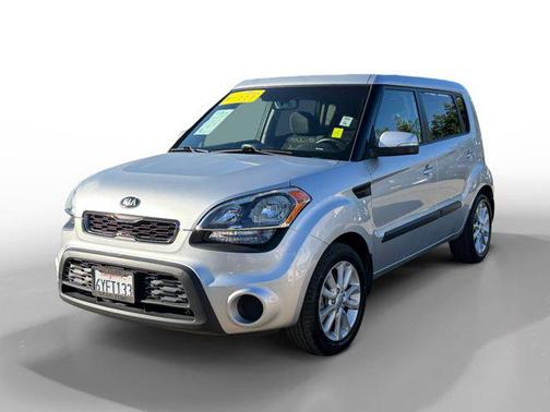 2013 Kia Soul +