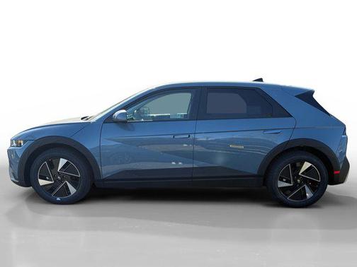2025 Hyundai IONIQ 5 SE