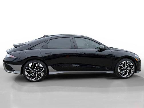Onyx Black 2024 Hyundai IONIQ 6 SEL