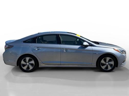 Pewter Gray Metallic 2016 Hyundai SONATA Hybrid Limited