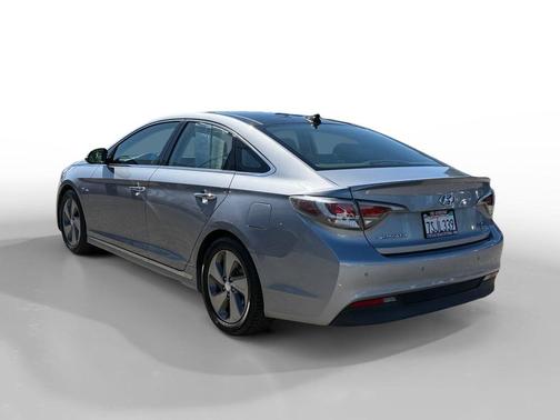 Pewter Gray Metallic 2016 Hyundai SONATA Hybrid Limited