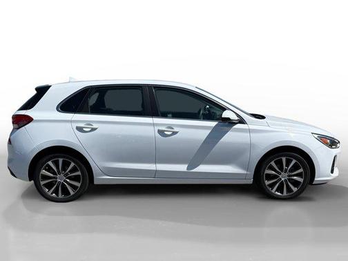 2019 Hyundai Elantra GT Base