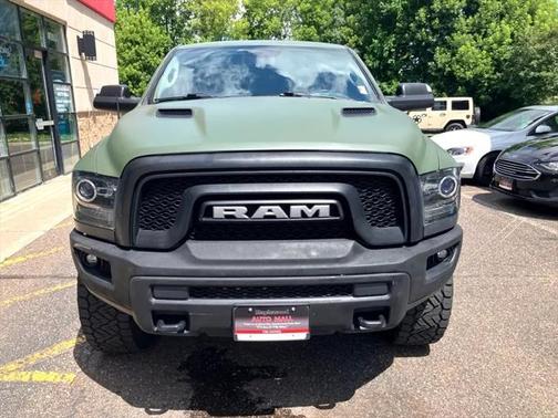 2019 RAM 1500 SLT