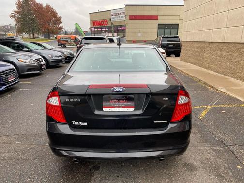 2012 Ford Fusion SE
