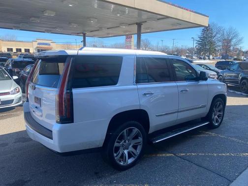2016 Cadillac Escalade Premium