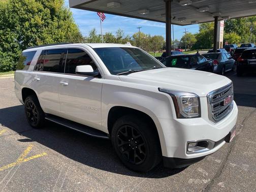 2017 GMC Yukon SLT