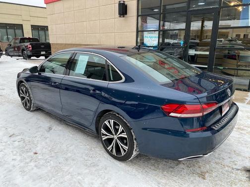 2022 Volkswagen Passat 2.0T SE