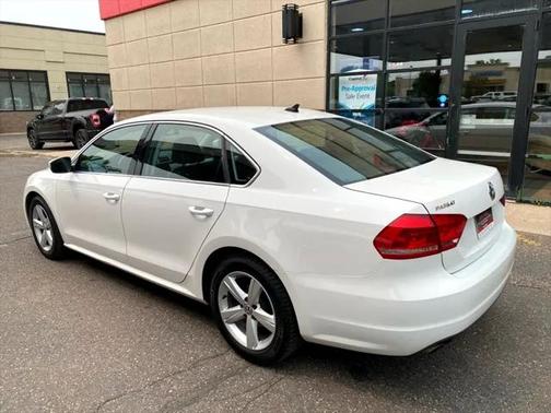 2013 Volkswagen Passat 2.5 SE