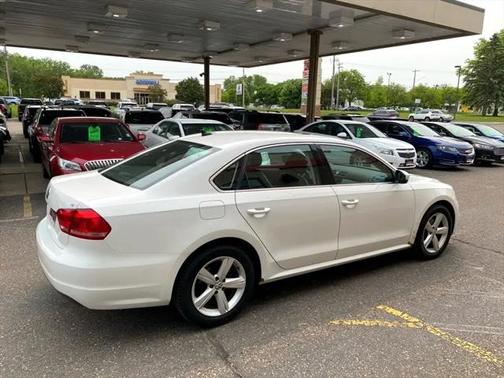 2013 Volkswagen Passat 2.5 SE