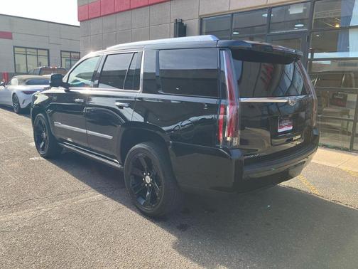 2018 Cadillac Escalade Premium Luxury