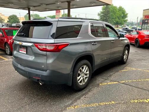 2020 Chevrolet Traverse LT Cloth