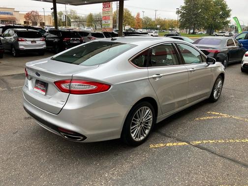 2013 Ford Fusion SE