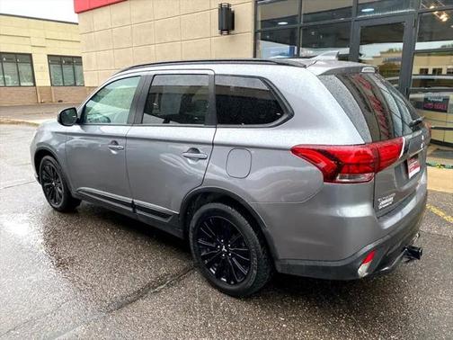 2020 Mitsubishi Outlander SEL