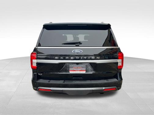 Agate Black Metallic 2022 Ford Expedition XLT