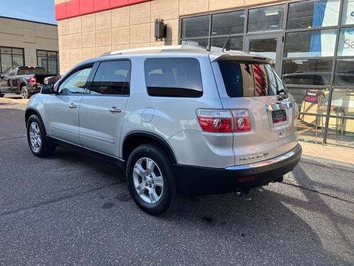 2012 GMC Acadia SLE