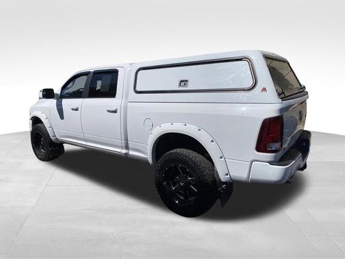 Bright White Clearcoat 2016 RAM 1500 Sport