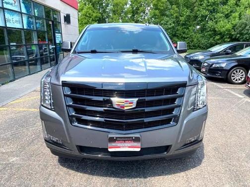 2019 Cadillac Escalade Luxury