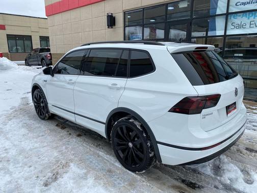 2020 Volkswagen Tiguan 2.0T SEL R-Line Black