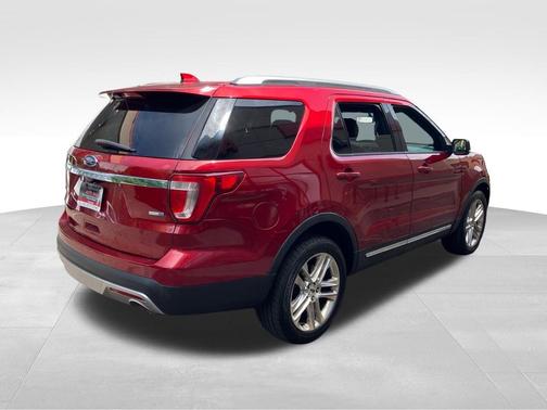 Ruby Red Metallic Tinted Clearcoat 2016 Ford Explorer XLT