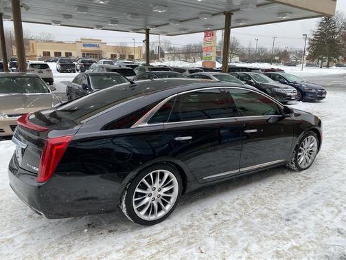 2013 Cadillac XTS Platinum