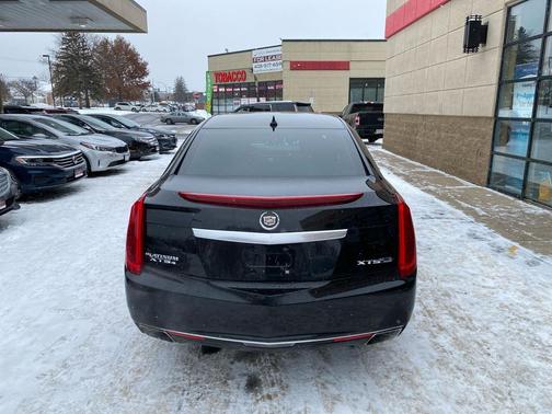 2013 Cadillac XTS Platinum