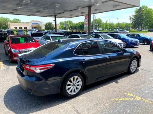 2019 Toyota Camry XLE