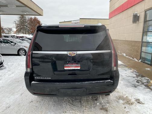 2017 Cadillac Escalade Premium Luxury