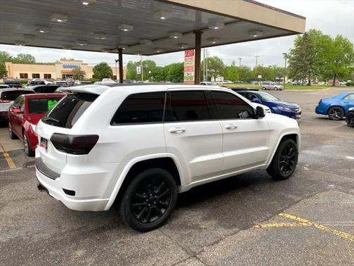 2017 Jeep Grand Cherokee Altitude