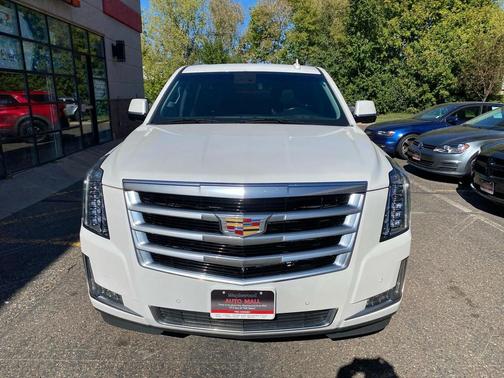 2019 Cadillac Escalade ESV Luxury