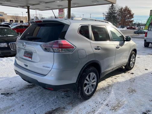 2015 Nissan Rogue SV