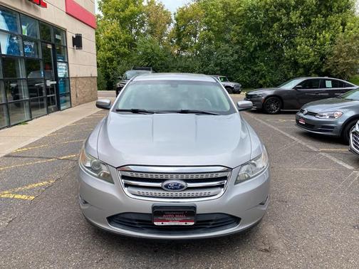 2011 Ford Taurus SEL