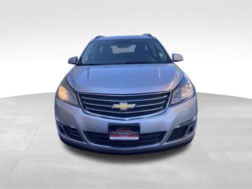 Silver Ice Metallic 2017 Chevrolet Traverse 1LT