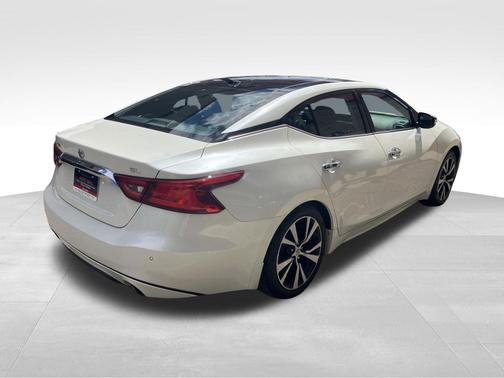 Pearl White 2017 Nissan Maxima 3.5 SL