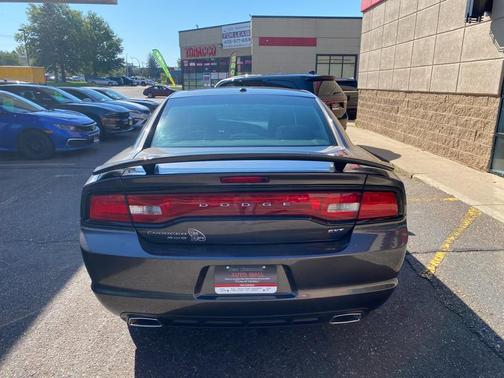 2014 Dodge Charger SXT
