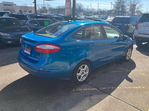Blue Candy Metallic Tinted Clearcoat 2014 Ford Fiesta SE