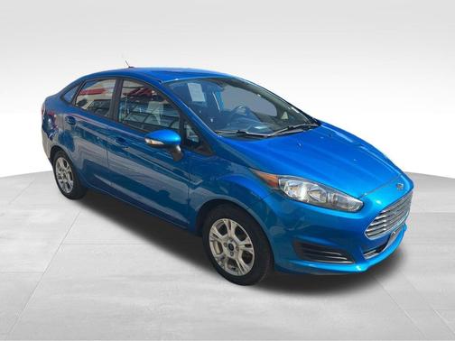 Blue Candy Metallic Tinted Clearcoat 2014 Ford Fiesta SE