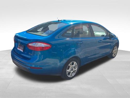 Blue Candy Metallic Tinted Clearcoat 2014 Ford Fiesta SE