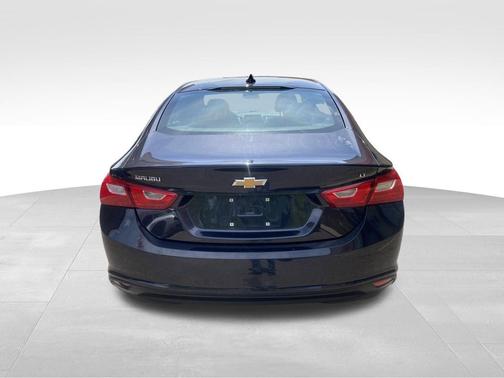 Dark Ash Metallic 2023 Chevrolet Malibu FWD 1LT