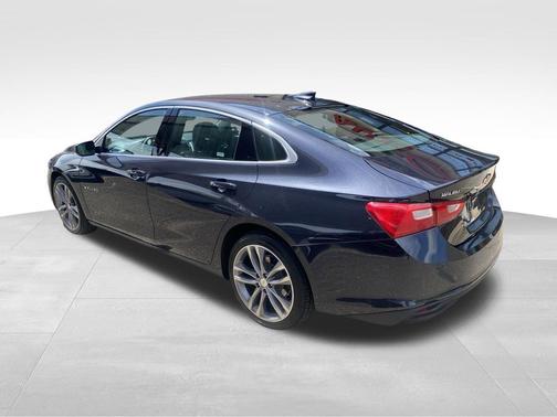 Dark Ash Metallic 2023 Chevrolet Malibu FWD 1LT