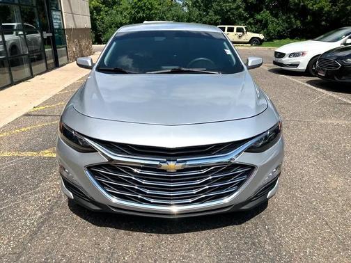 2020 Chevrolet Malibu FWD LT
