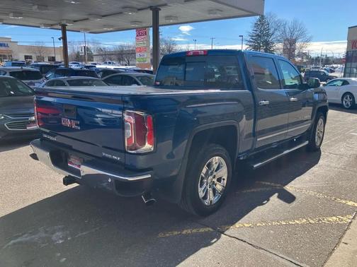 2017 GMC Sierra 1500 SLT