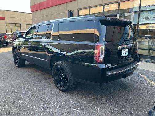 2017 GMC Yukon XL Denali