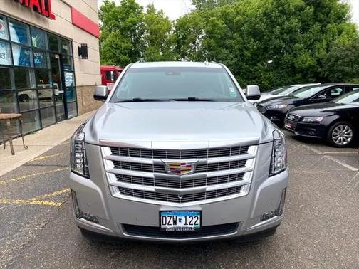 2019 Cadillac Escalade Luxury