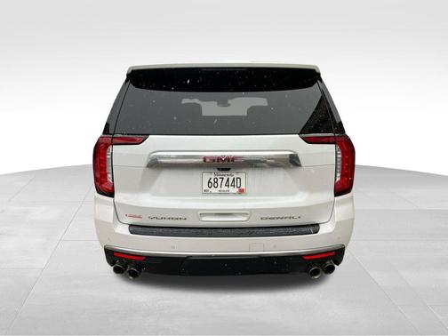 White Frost Tricoat 2021 GMC Yukon Denali
