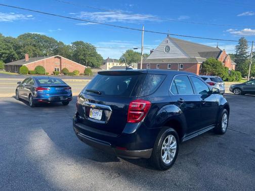 2017 Chevrolet Equinox LS