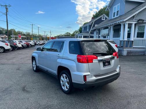 2017 GMC Terrain SLE-1